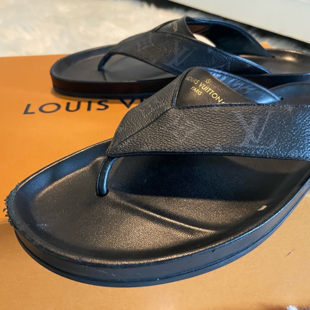 LOuis Vuitton slide